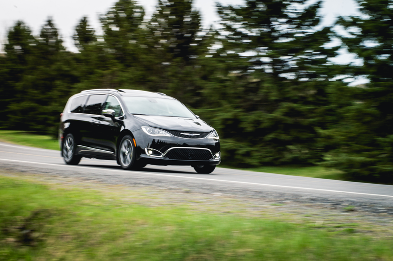 Illustration for article titled 2017 Chrysler Pacifica: The Jalopnik Review